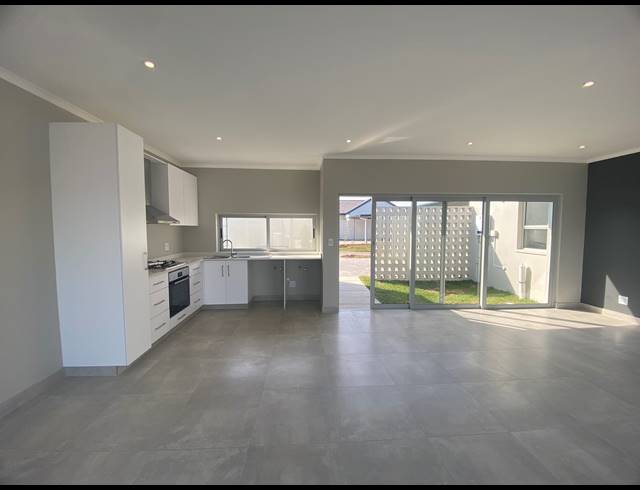 3 BEDROOM HOUSE FOR SALE IN LALELA ESTATE